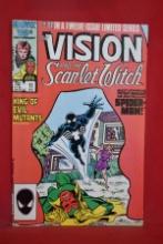 VISION AND SCARLET WITCH #11 | KING OF THE EVIL MUTANTS - GUEST STARRING BLACK SUIT SPIDEY
