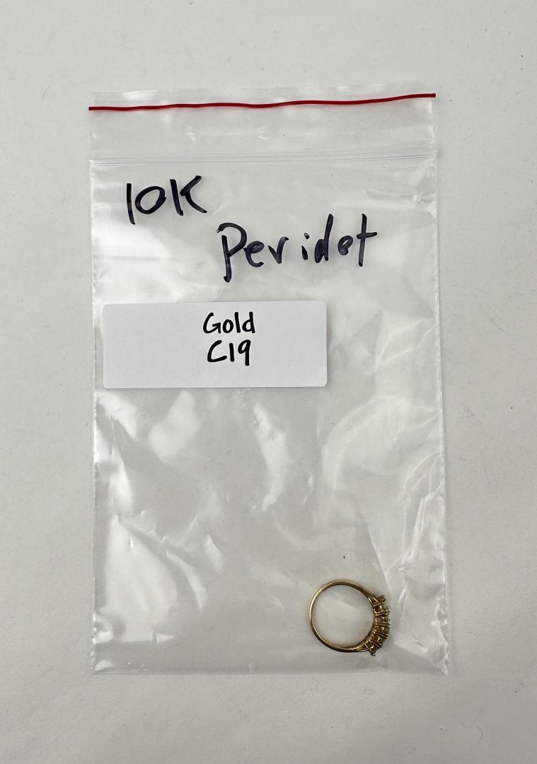 10k Gold Peridot Ring