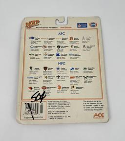 1990 Joe Montana NFL Football Collector Pin