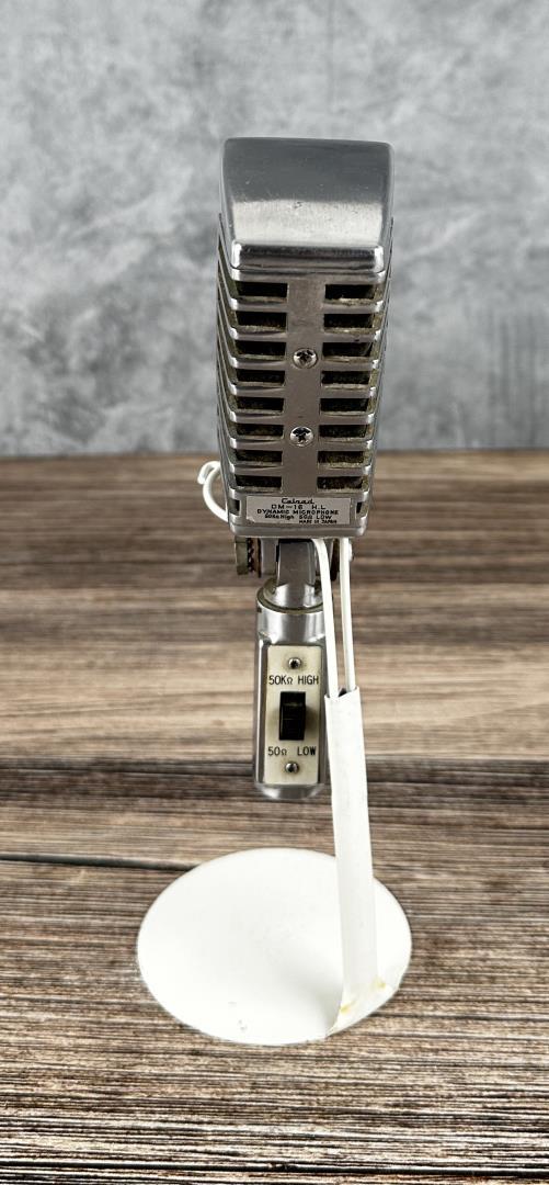 Calrad DM-16 Dynamic Microphone