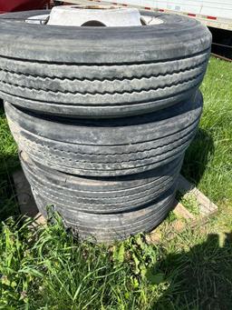 Wheels and tires, 275/80r 22.5
