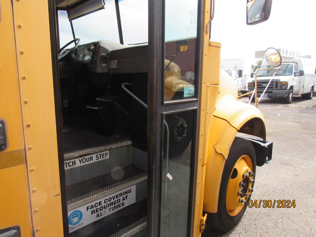2003 International School Bus