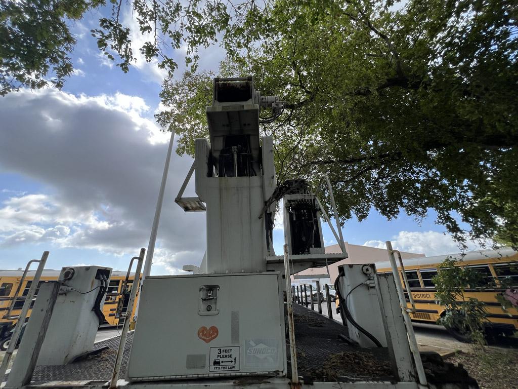 2001 Sterling Cab & Chassis Bucket Truck