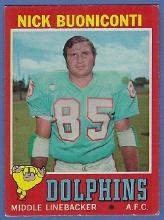 1971 Topps #147 Nick Buoniconti Miami Dolphins