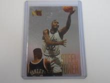 1995-96 FLEER METAL SHAQUILLE O'NEAL STEEL TOWER INSERT CARD MAGIC