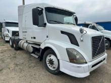 2012 Volvo Tandem Axle Sleeper Truck