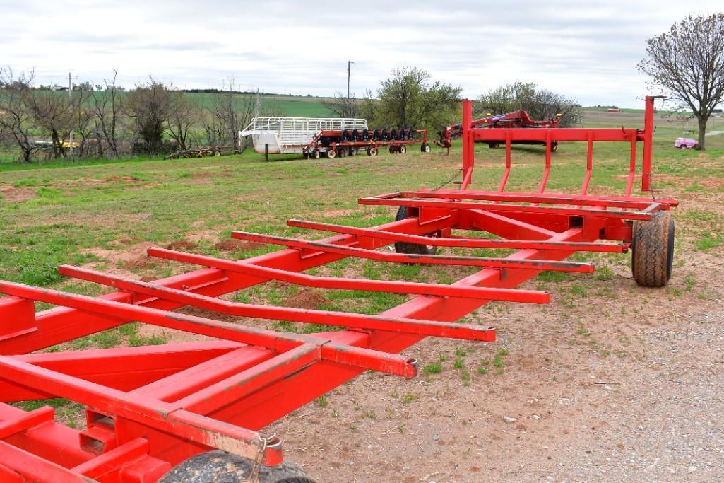 EZ TRAIL CF 890 MOBILE HAY FEEDER