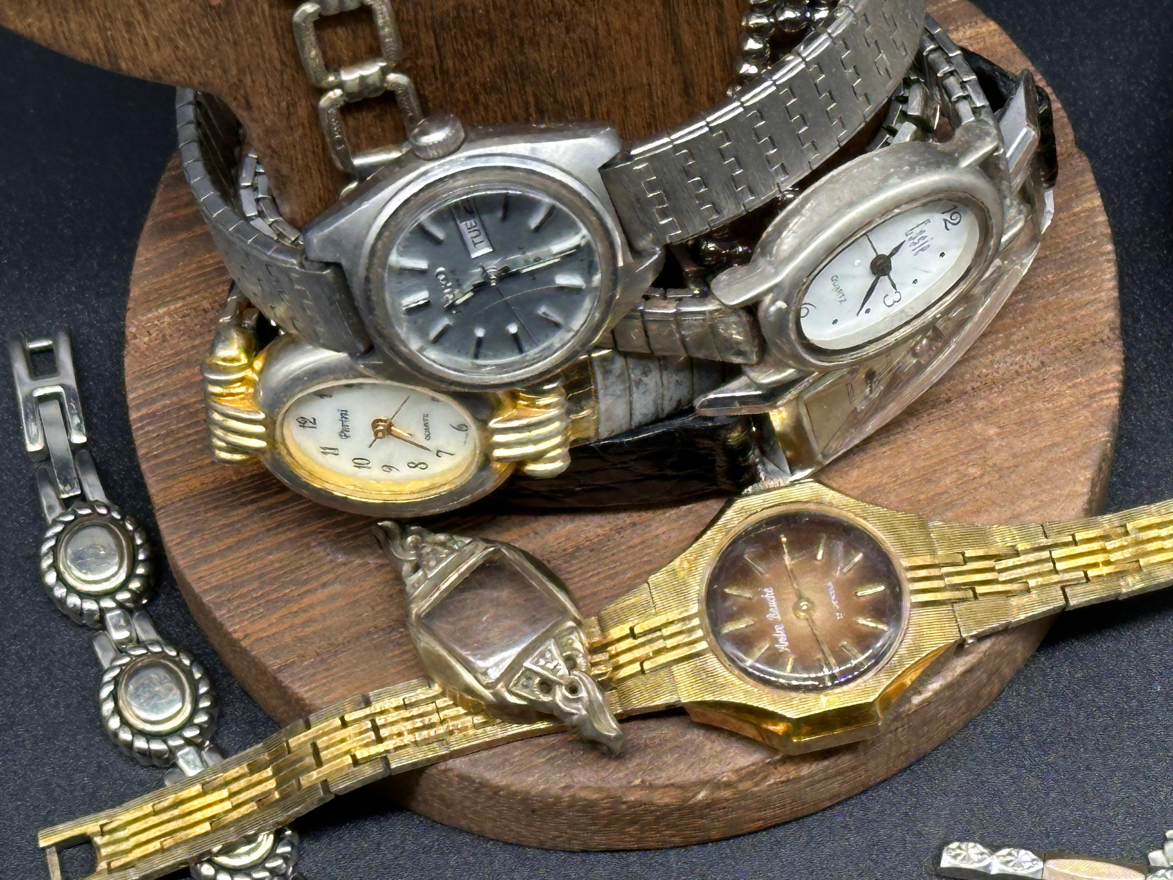 Assortment of Vintage/Antique Ladies Wrist Watches and Watch Parts