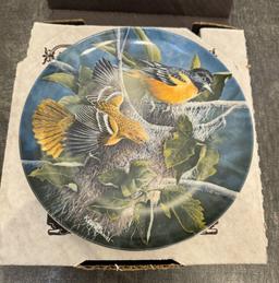 COLLECTIBLE CERAMIC PLATE - KEVIN DANIEL PAINT - IN ORIGINAL BOX WITH PAPERS