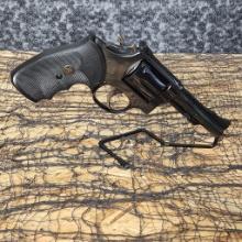 SMITH AND WESSON 15-4