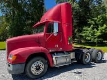 2000 FREIGHTLINER FLD112  T/A Truck Tractor
