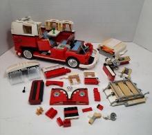 LEGO Volkswagen Camper Van #10220 (possibly incomplete)