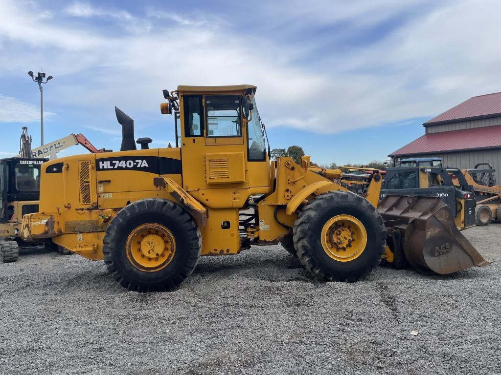 Hyundai HL740-7A Wheel Loader