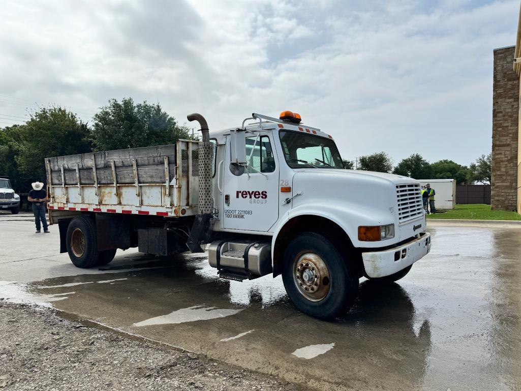 1989 International 4900 Dump Truck