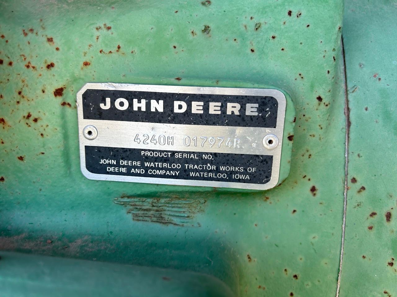 1980 John Deere  4240