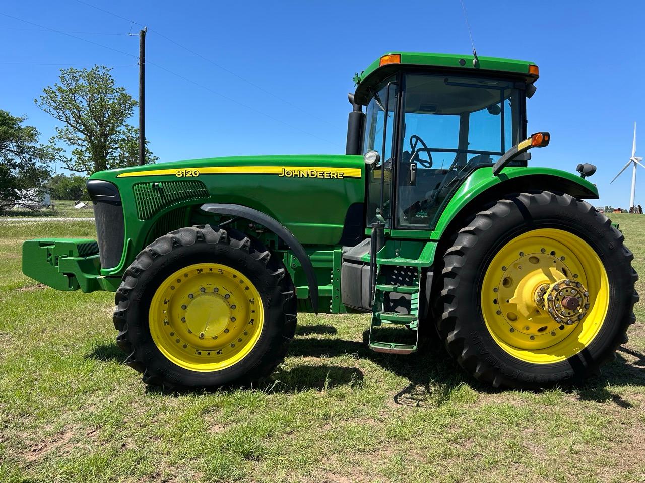 2003 John Deere 8120