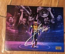 Lionel Messi Autographed 8x10 Photo with coa