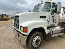 2007 MAC CHN613 WATER BOTTLE TRUCK