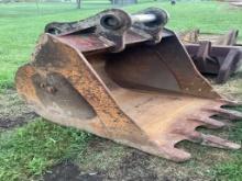 PALADIN 48" EXCAVATOR BUCKET