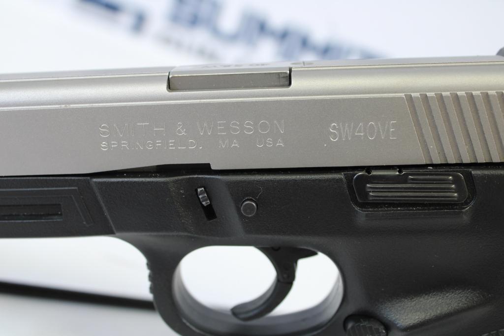 Smith & Wesson SW40VE .40 S&W