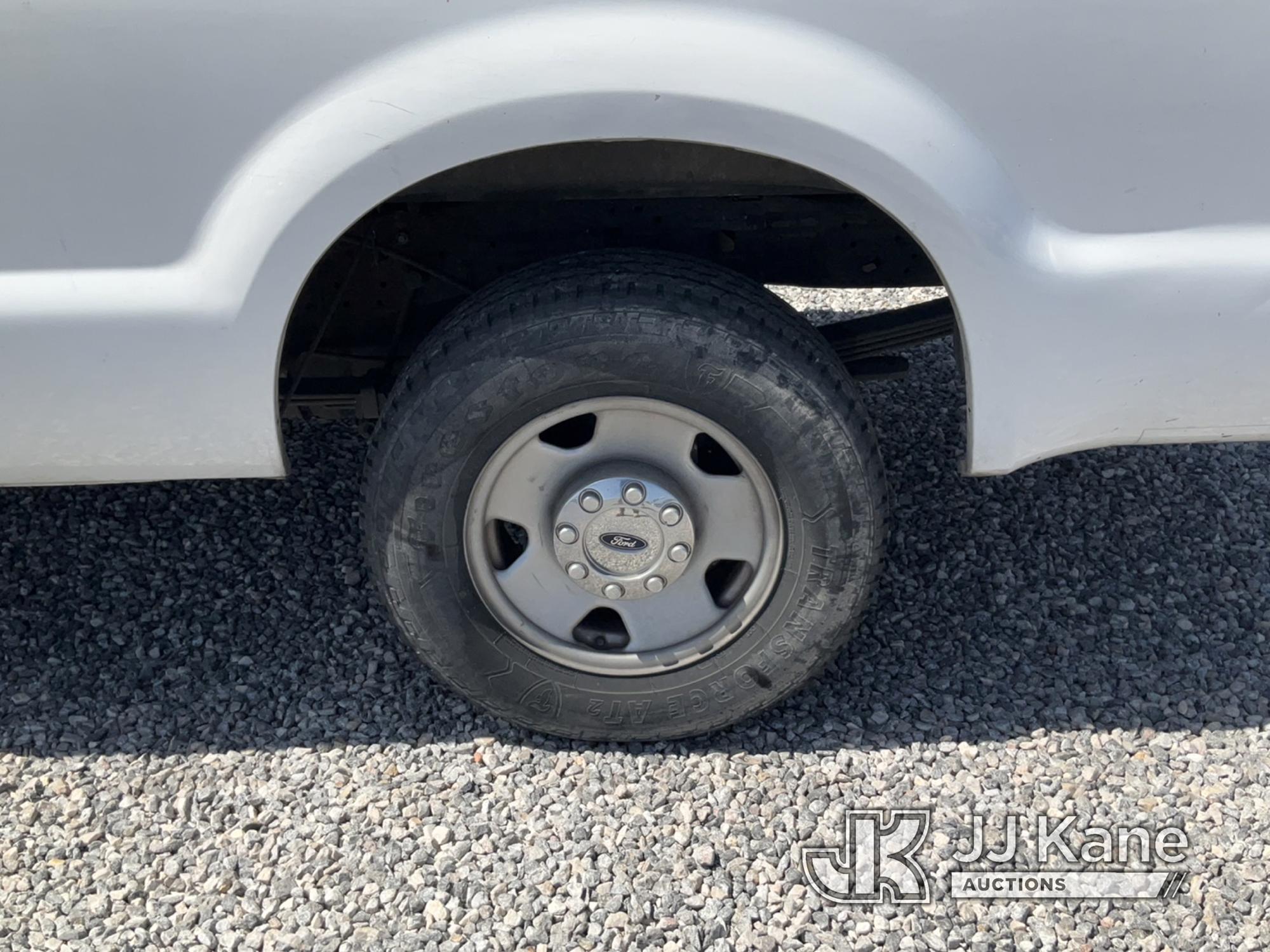 (Las Vegas, NV) 2006 Ford F250 Towed In, Body Damage Turns Over Will Not Start & Does Not Move