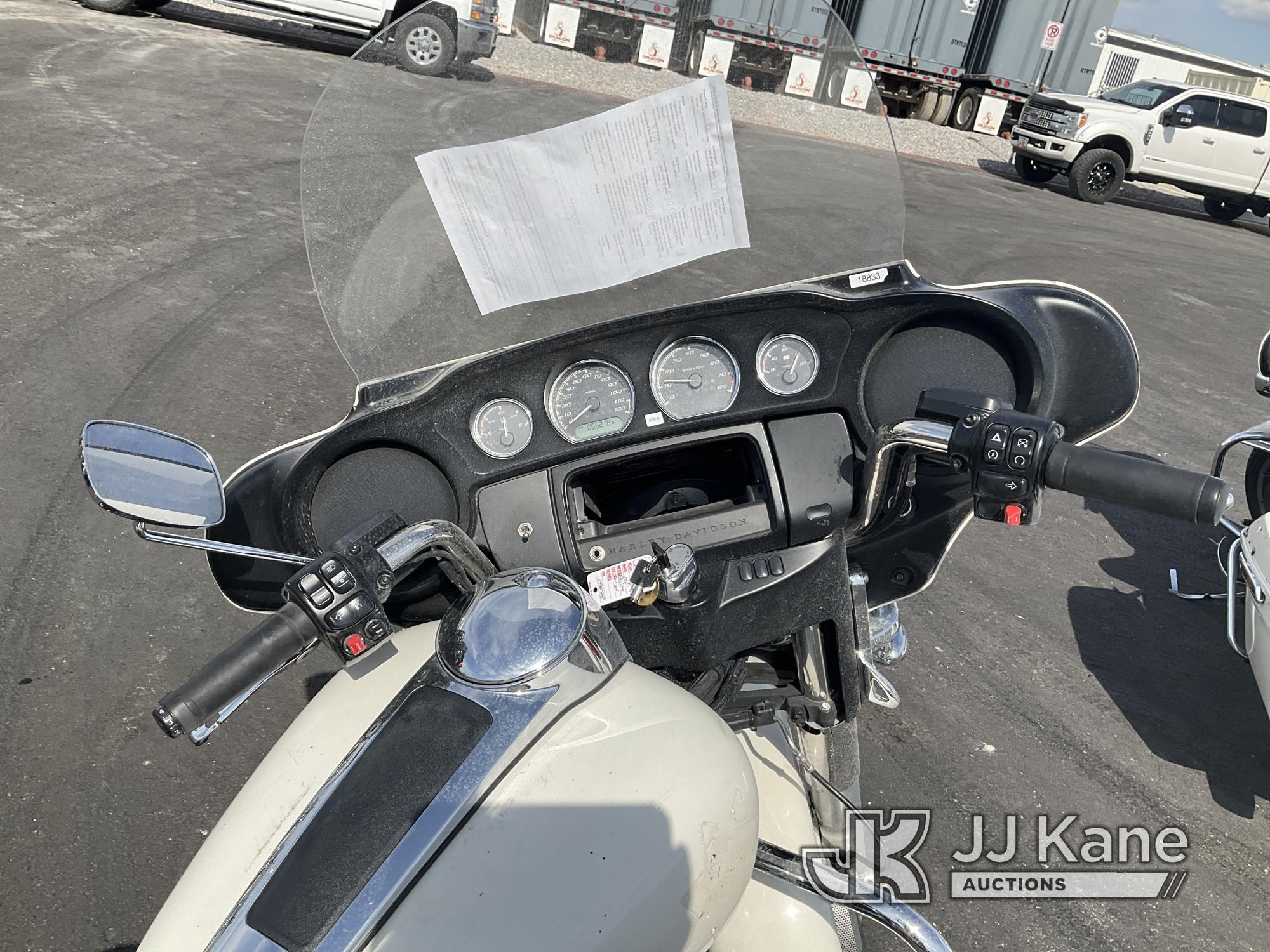 (Las Vegas, NV) 2018 Harley-Davidson FLHTP Police Missing Mirror Runs & Moves