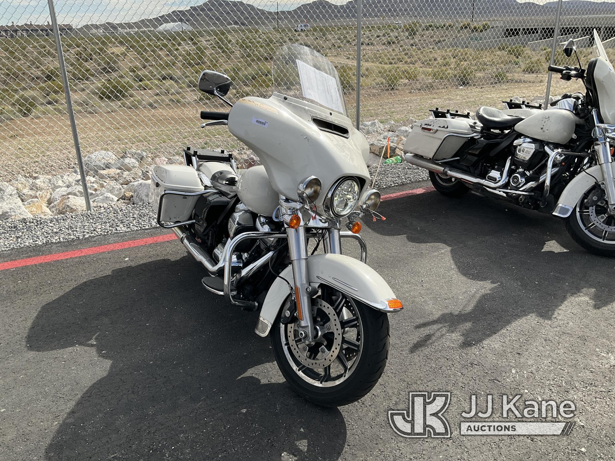 (Las Vegas, NV) 2019 Harley-Davidson FLHTP Police Missing Seat & Mirror Runs & Moves