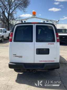 (South Beloit, IL) 2011 Chevrolet Express G2500 Cargo Van Runs & Moves) (Jump to Start-Needs Battery