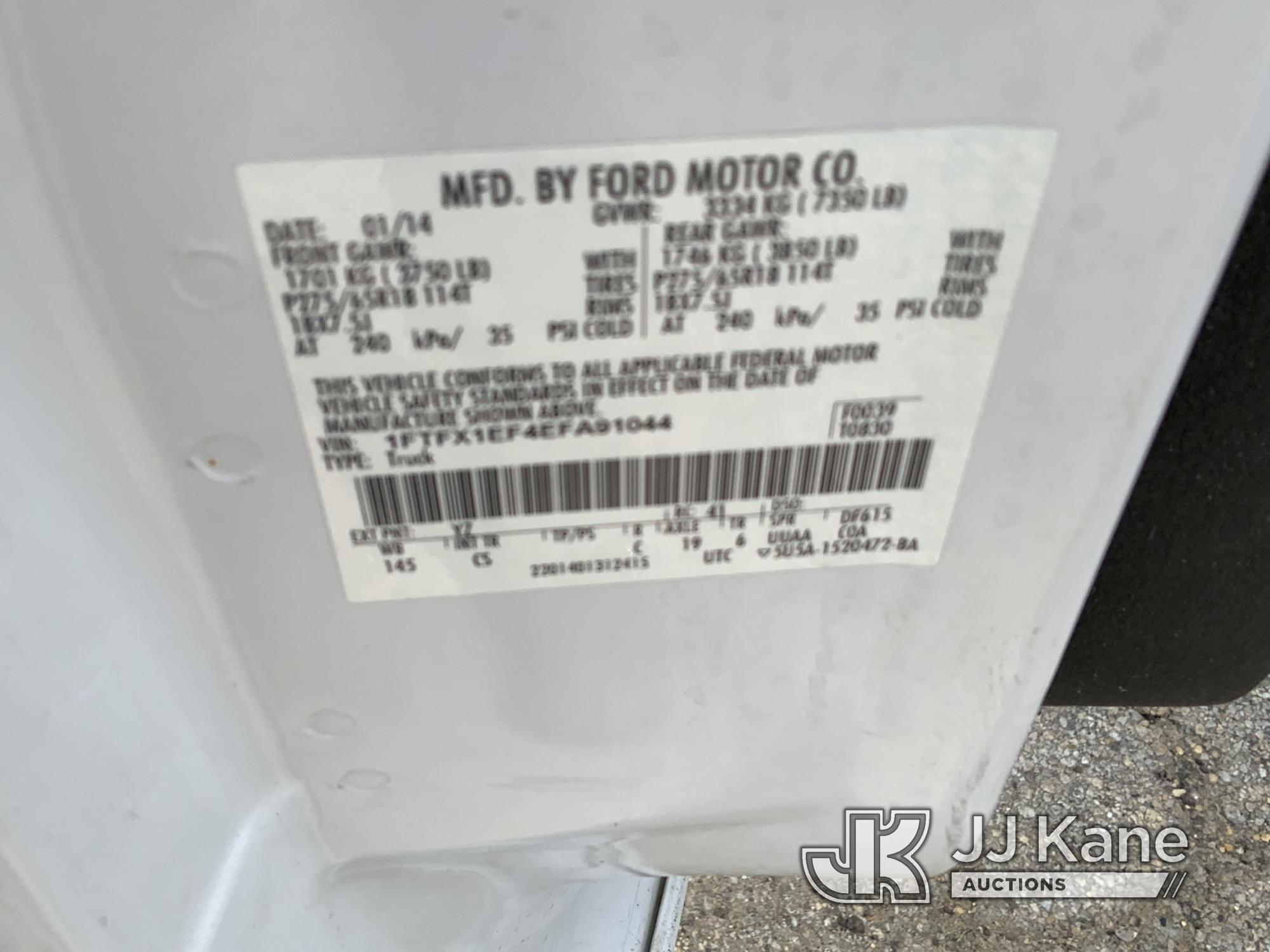 (South Beloit, IL) 2014 Ford F150 4x4 Extended-Cab Pickup Truck Runs, Moves, Rust Damage