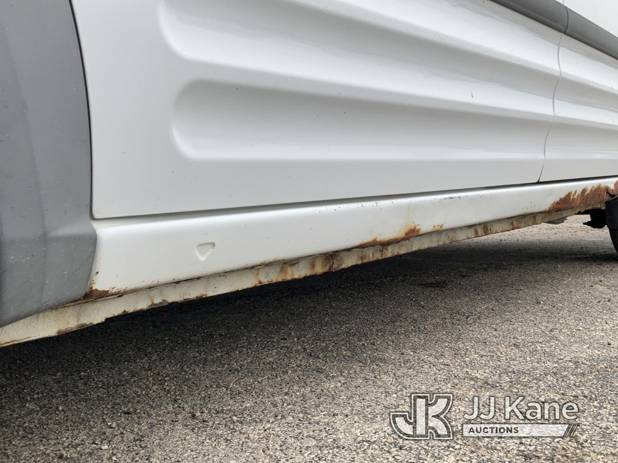 (South Beloit, IL) 2012 Ford Transit Connect Cargo Van Runs & Moves) (Rust Damage