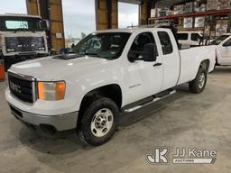 (Aubrey, TX) 2012 GMC Sierra 2500HD Extended-Cab Pickup Truck Runs & Moves) (Body damage