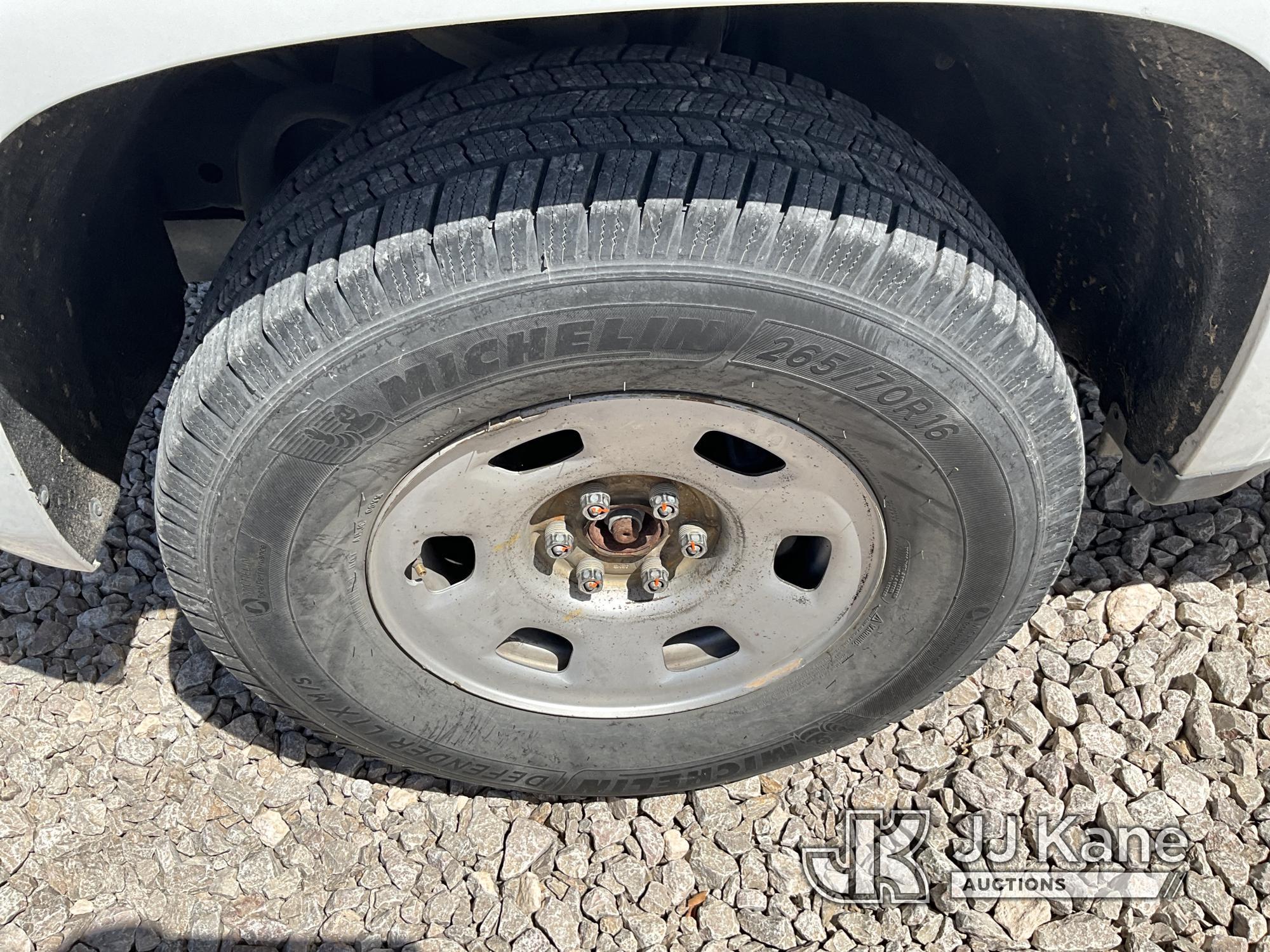(El Paso, TX) 2016 Chevrolet Colorado 4x4 Extended-Cab Pickup Truck Runs & Moves) (Paint Damage, Spa