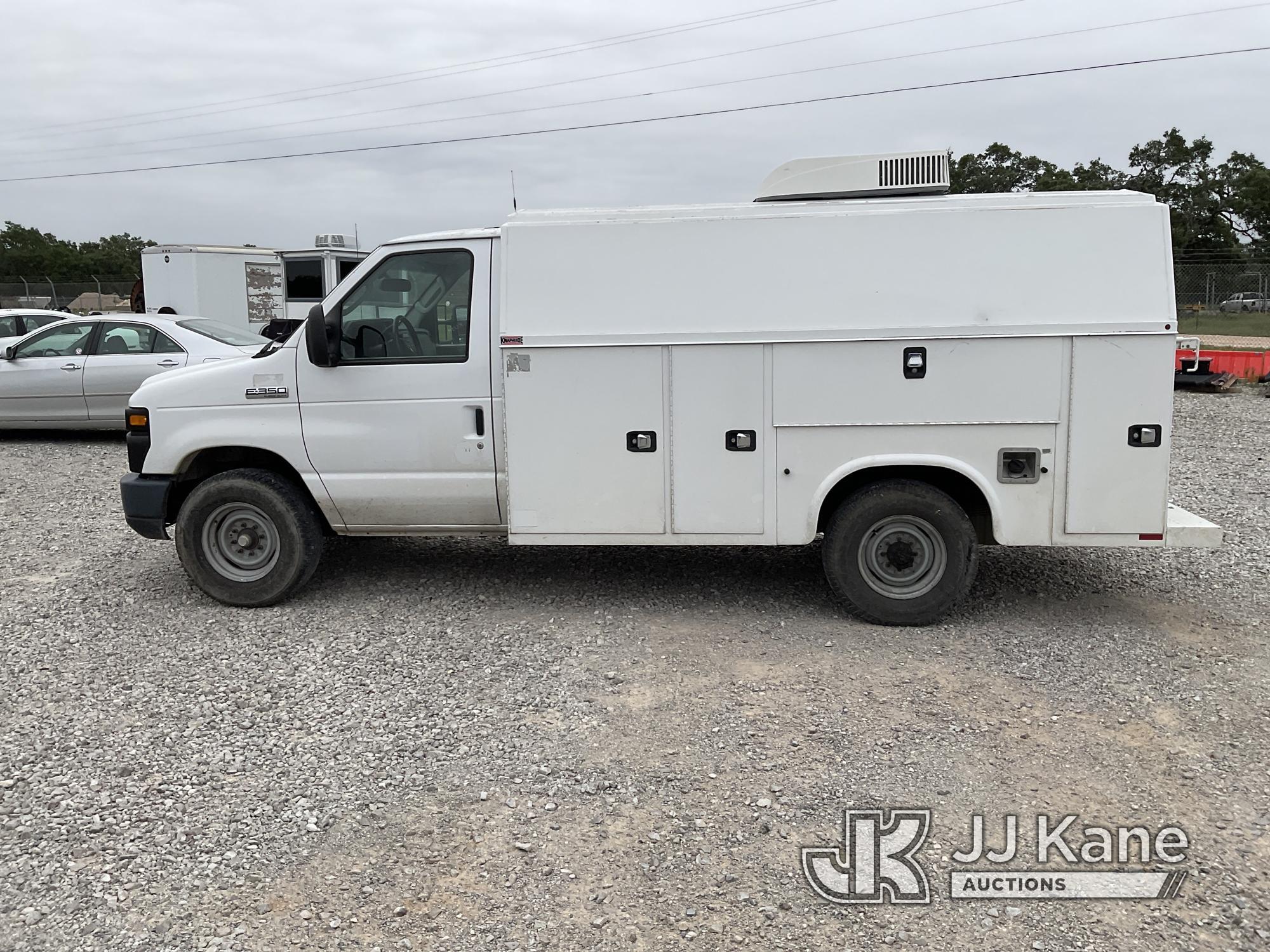 (Johnson City, TX) 2014 Ford E350 Cutaway Service Van Runs & Moves) (Jump To Start