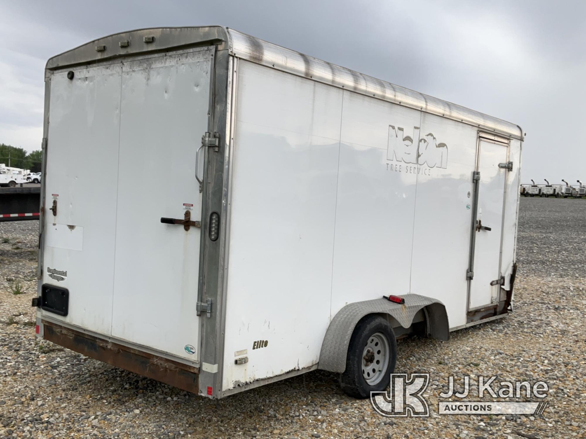 (Hawk Point, MO) 2016 Forest River Enclosed Trailer Missing Axle, Paint & Body Damage) (Seller State