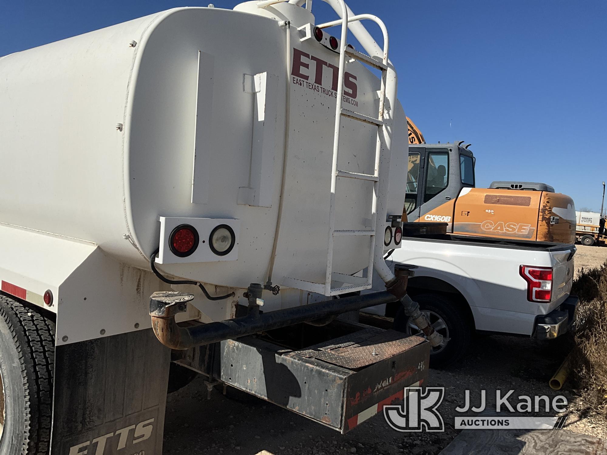 (San Angelo, TX) 1998 International 4900 Water Tank Truck Engine Will Turn And Crank, Not Starting,