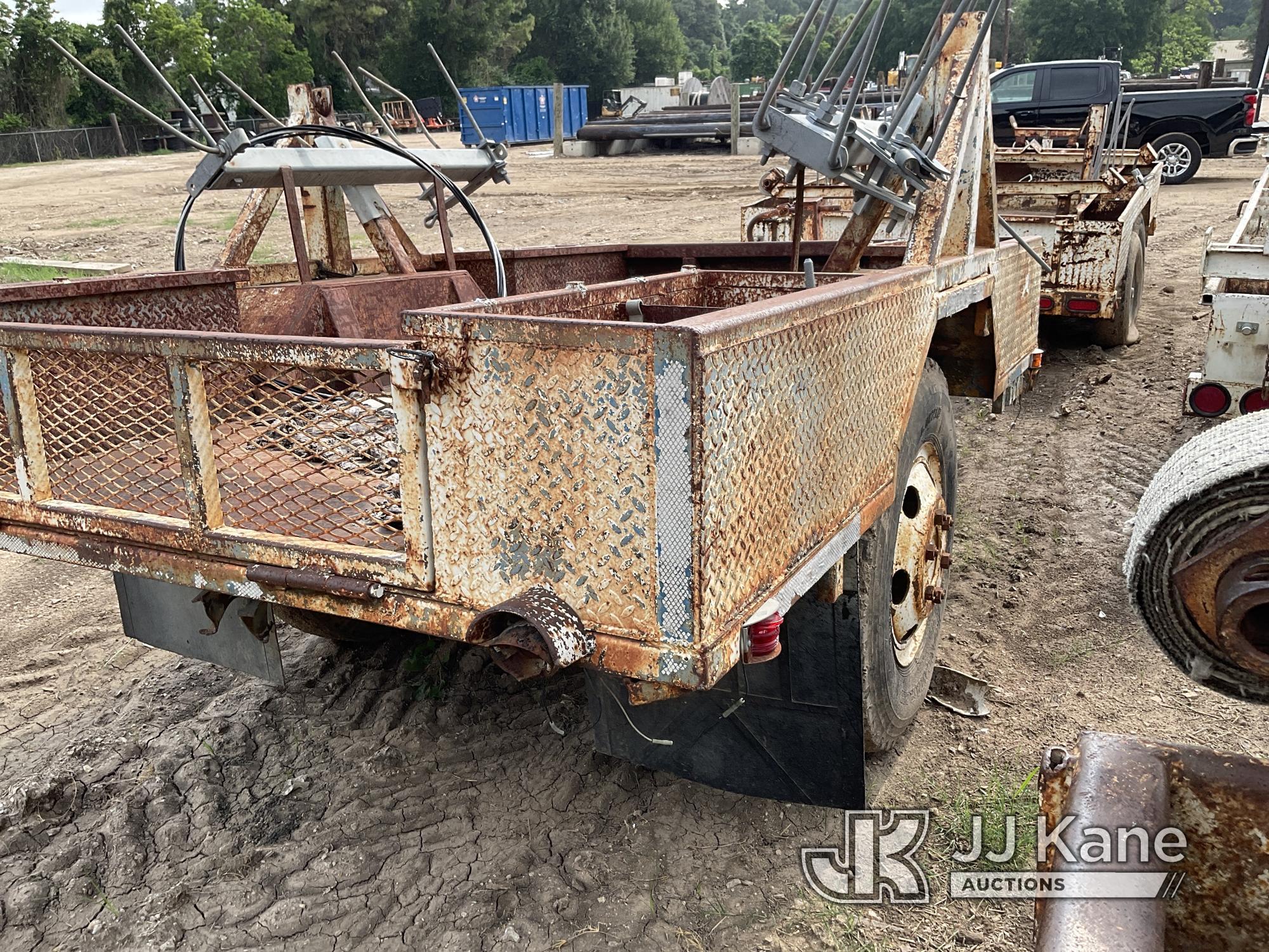 (Cypress, TX) 1998 Material Trailer No Title) (stands and rolls