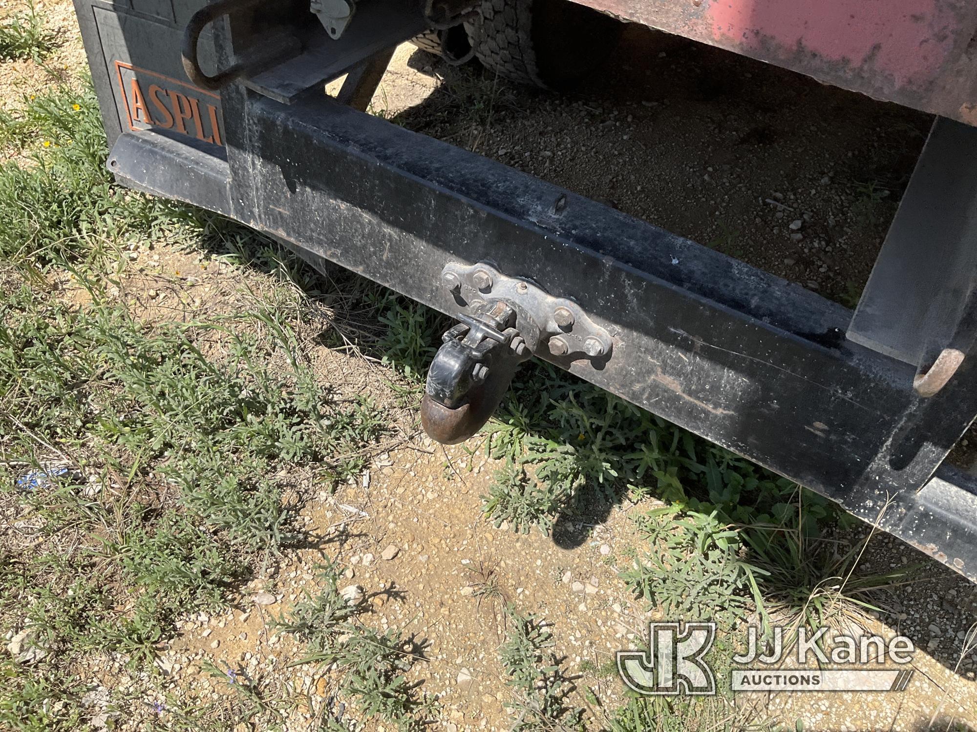 (San Antonio, TX) Terex/HiRanger XT55, Over-Center Bucket Truck mounted behind cab on 2010 Ford F750