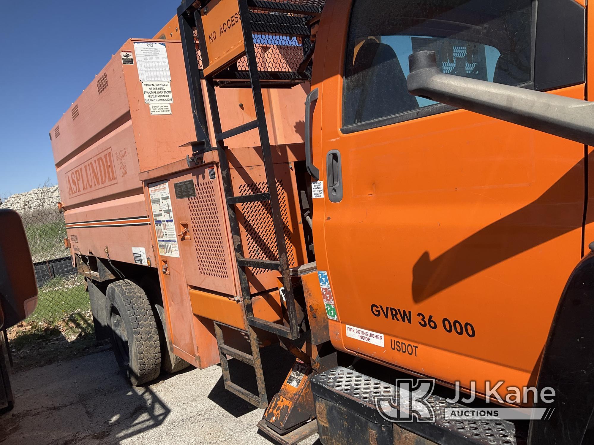 (Kansas City, MO) Altec LRV 55, Over-Center Bucket Truck mounted behind cab on 2006 GMC C7500 Chippe