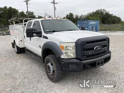 (Johnson City, TX) 2012 Ford F550 4x4 Crew-Cab Service Truck Runs & Moves) (Check Engine Light Is On