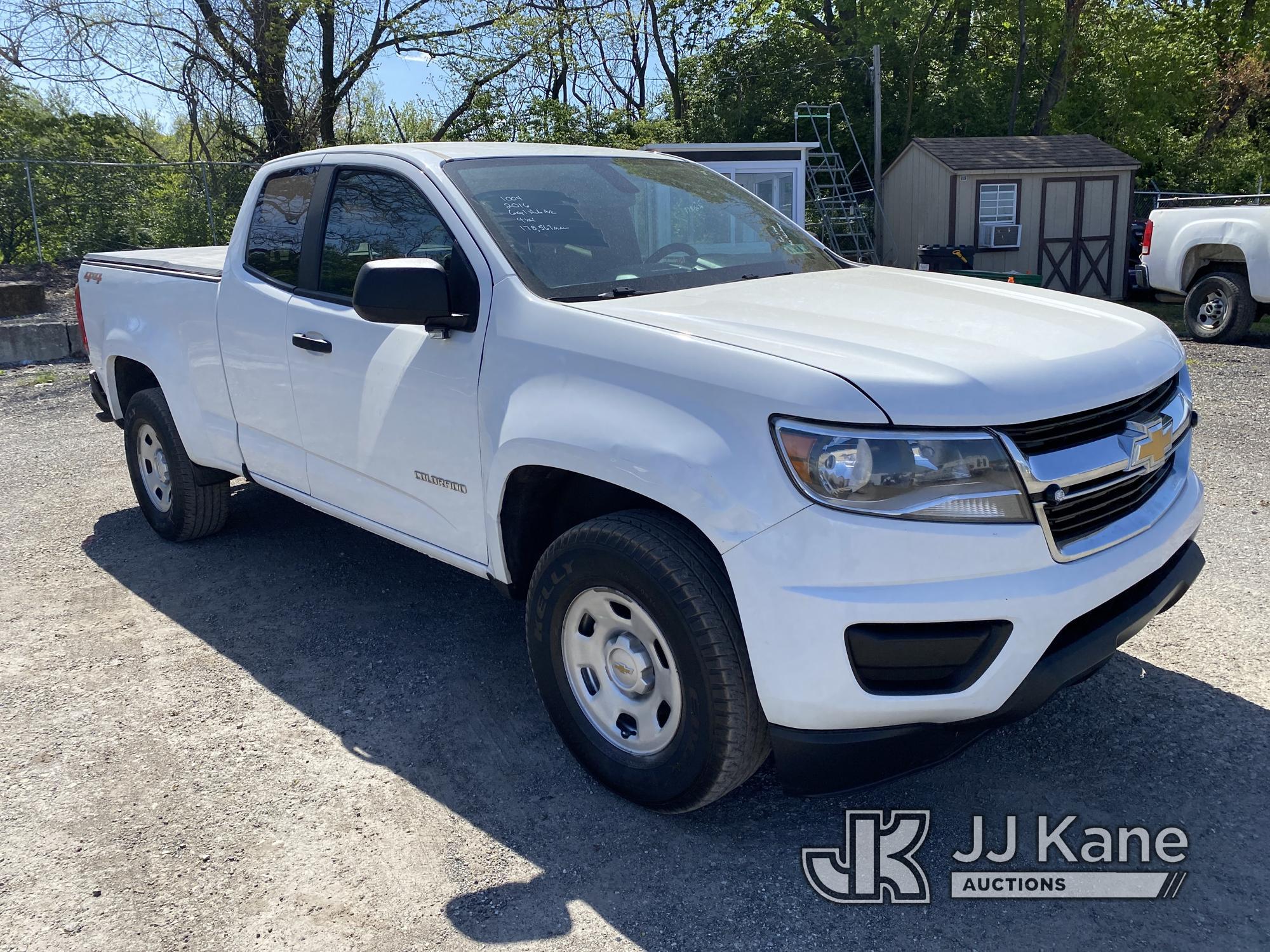 (Plymouth Meeting, PA) 2016 Chevrolet Colorado 4x4 Extended-Cab Pickup Truck Runs & Moves, Body & Ru