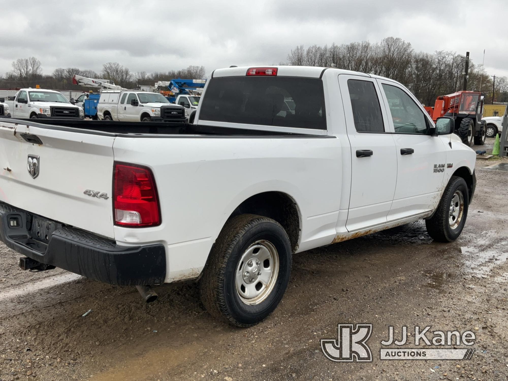 (Charlotte, MI) 2015 DODGE RAM 1500 4x4 Quad-Cab Pickup Truck Runs, Moves, Engine Light