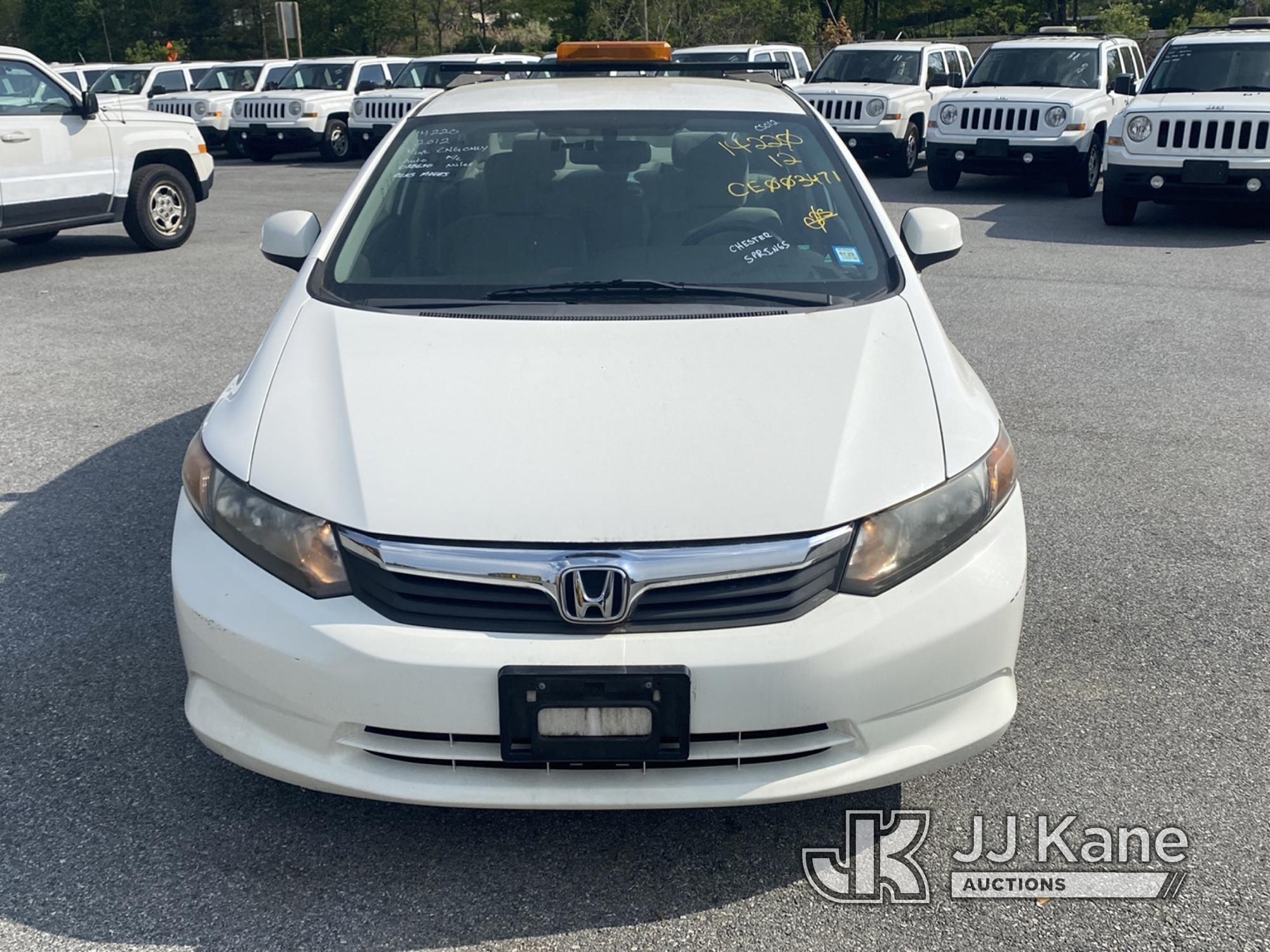 (Chester Springs, PA) 2012 Honda Civic 4-Door Sedan CNG Only) (Runs & Moves, Rust & Body Damage) (In