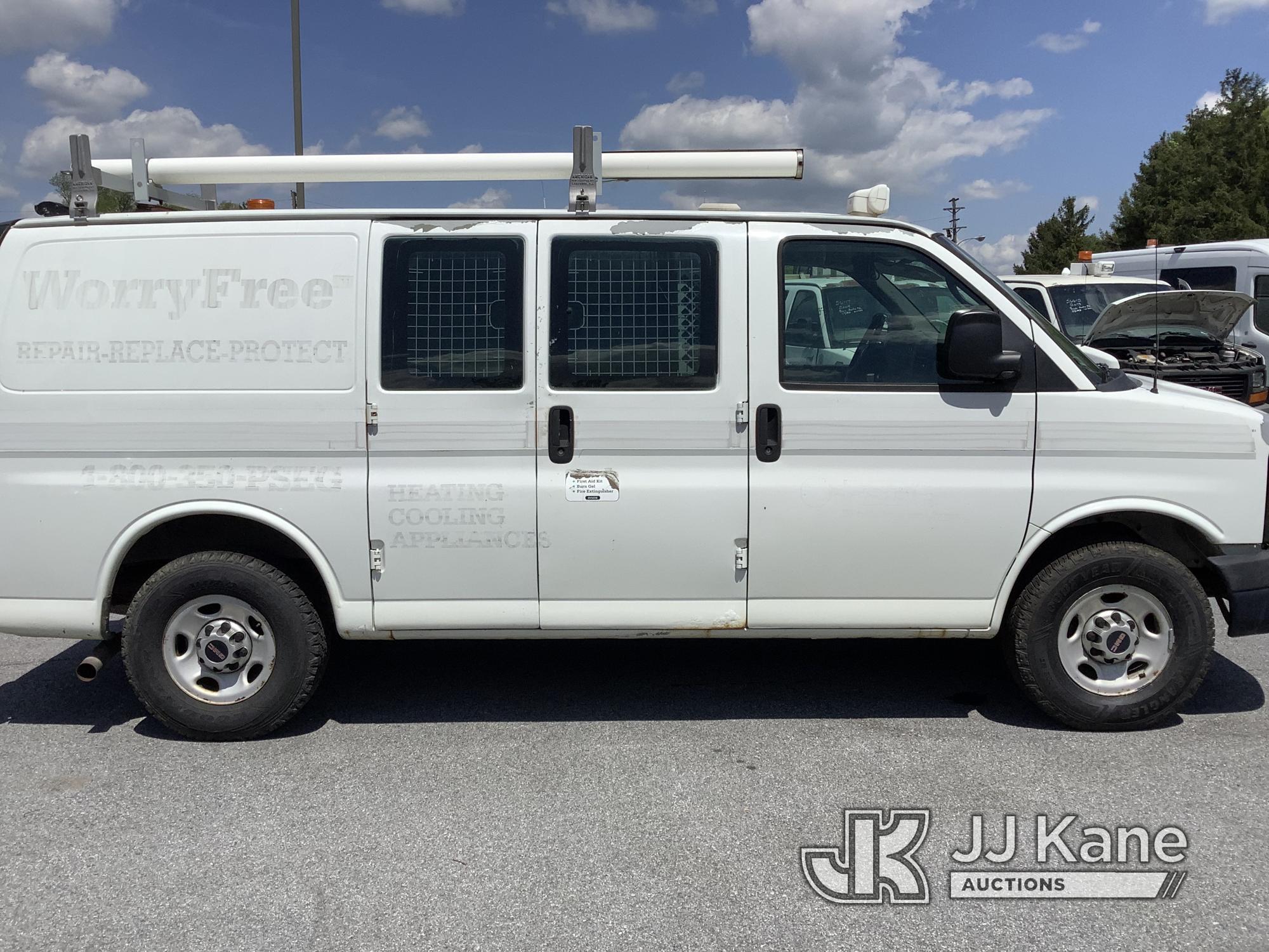 (Chester Springs, PA) 2011 GMC Savana G3500 Cargo Van Runs & Moves, Interior Damage, Rust & Body Dam