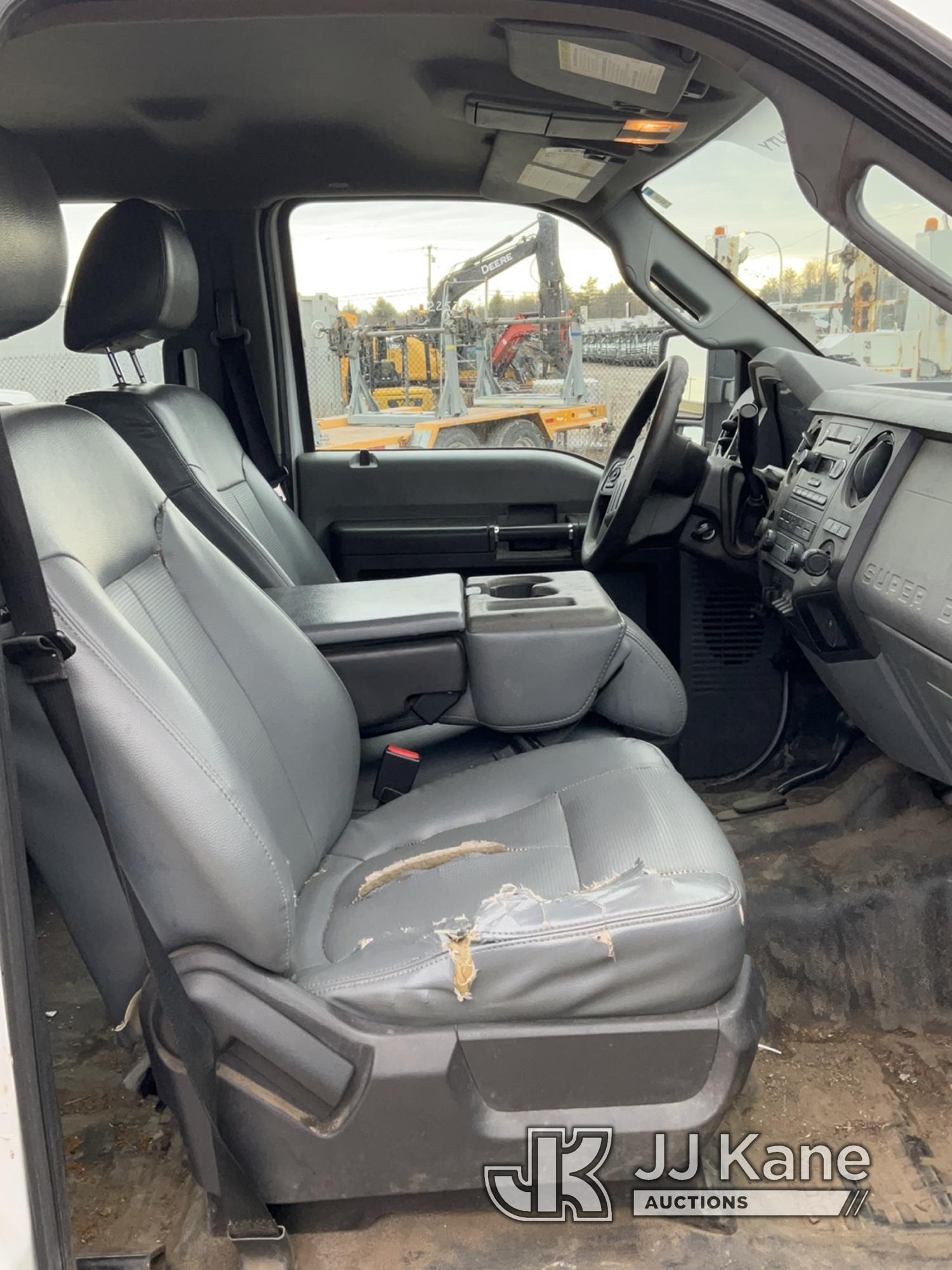 (Rome, NY) 2015 Ford F350 4x4 Crew-Cab Pickup Truck Runs & Moves, Body & Rust Damage
