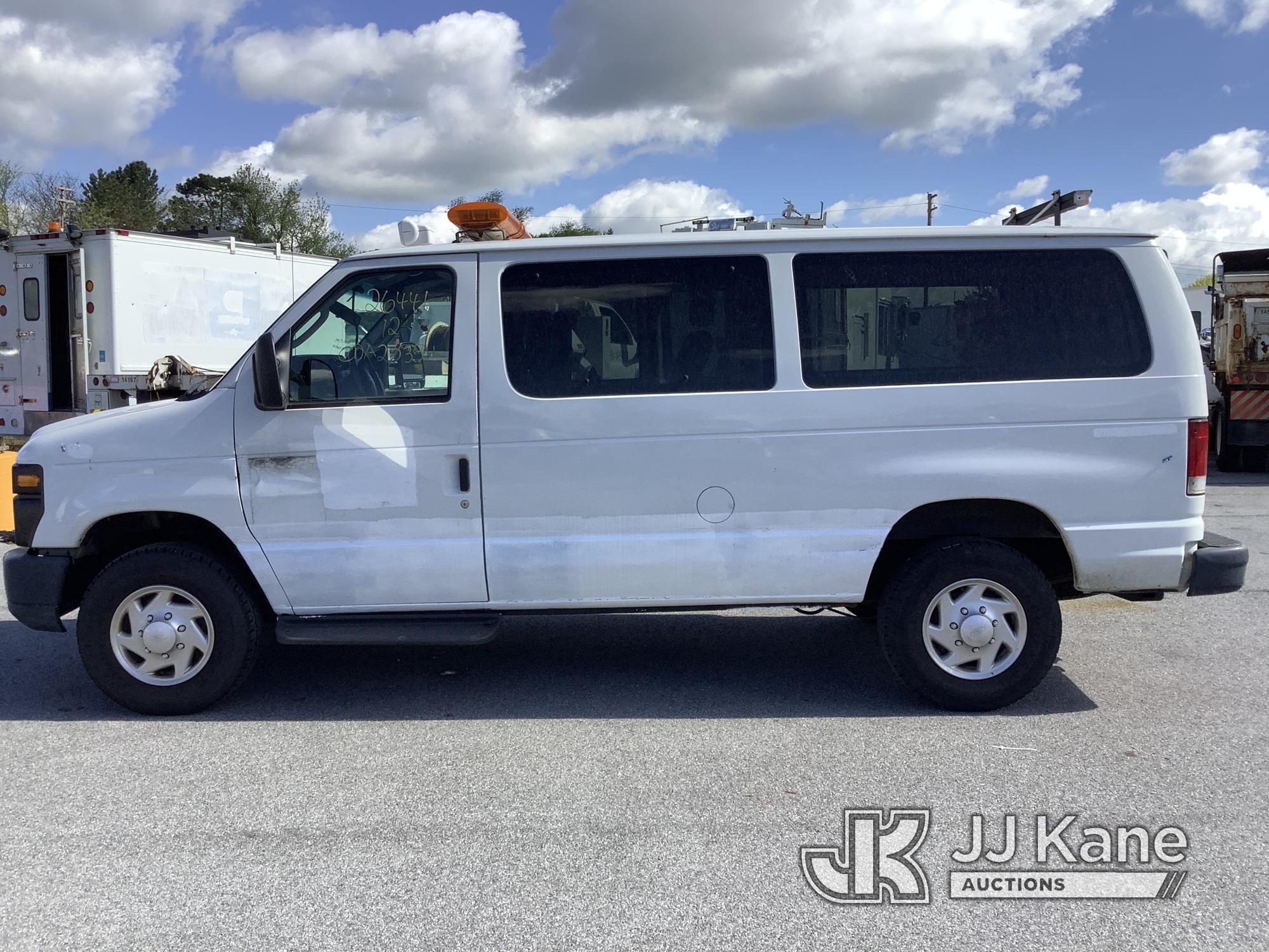 (Chester Springs, PA) 2012 Ford E350 Cargo Van Runs & Moves, No Reverse, Bad Trans, Gear Shifter Ind