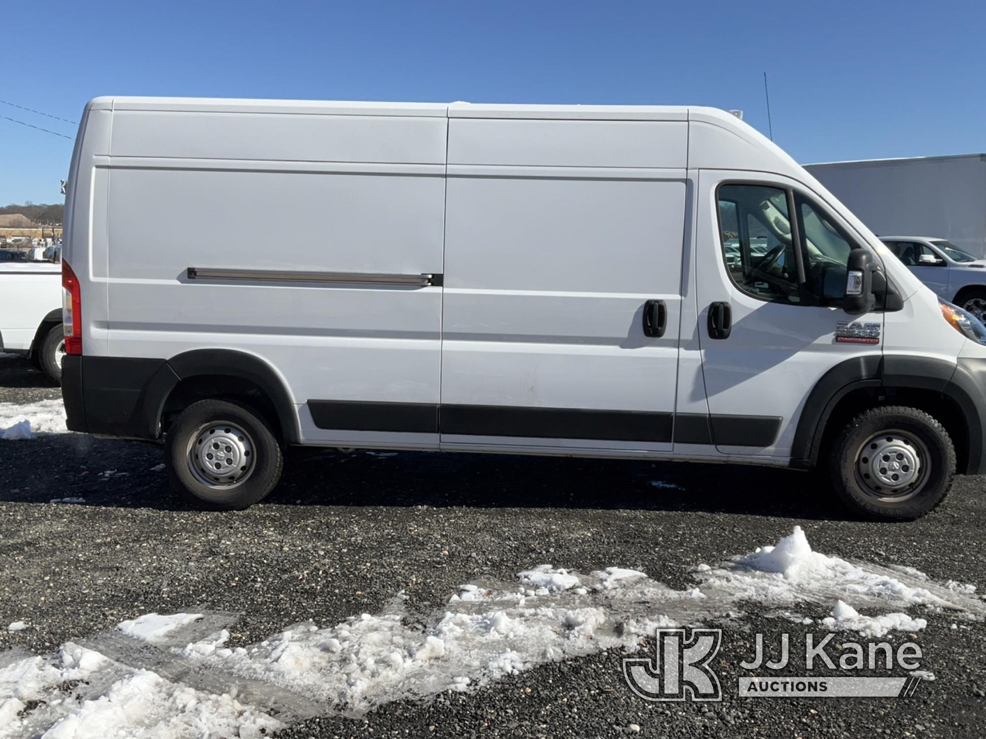 (Kings Park, NY) 2020 RAM Promaster 2500 High-Top Cargo Van Runs & Moves, Minor Body Damage) (Inspec