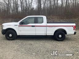 (Shrewsbury, MA) 2015 Ford F150 4x4 Extended-Cab Pickup Truck Runs & Moves) (Body & Rust Damage, Mis