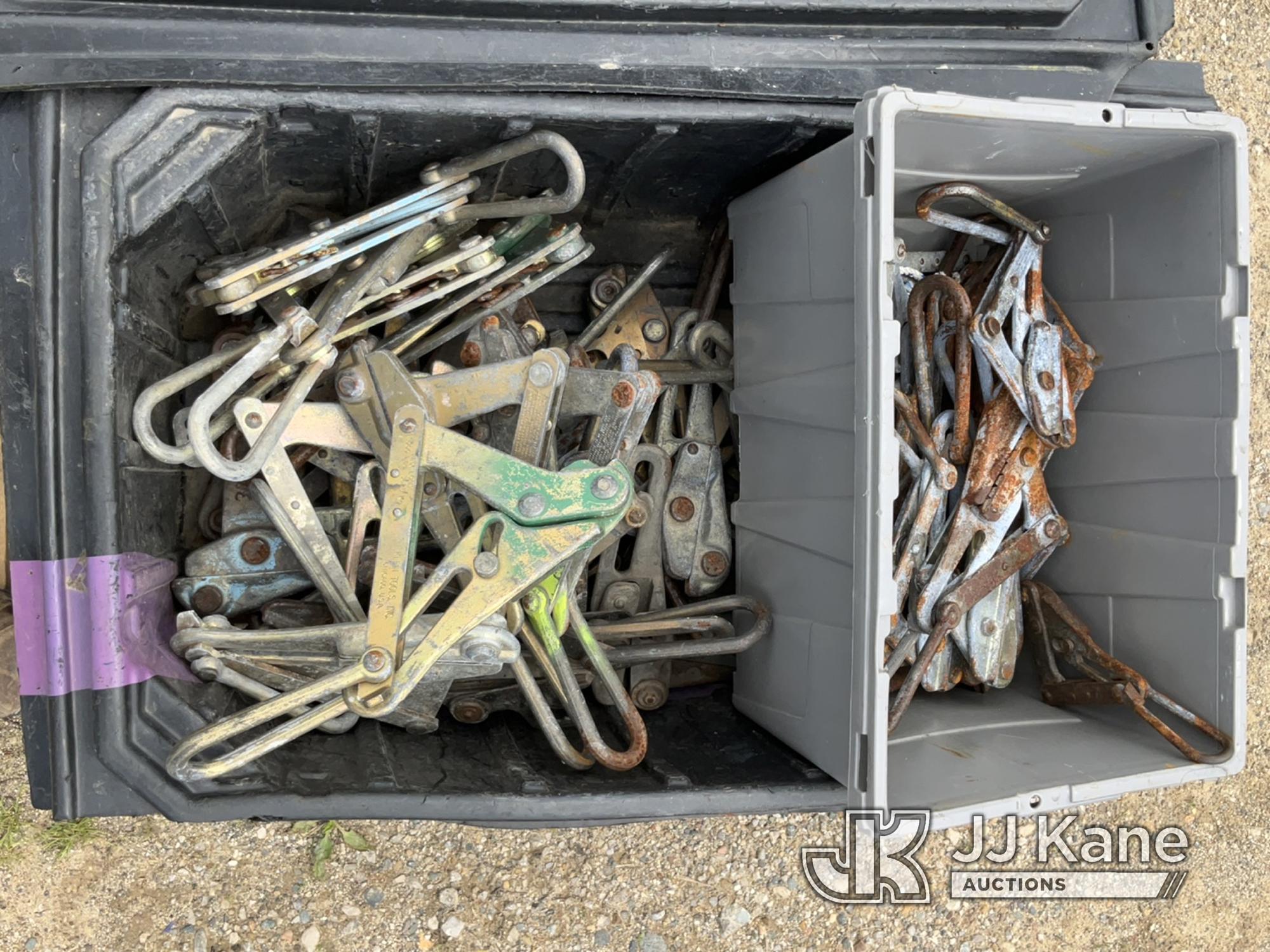 (Charlotte, MI) Assortment of Cable Grips NOTE: This unit is being sold AS IS/WHERE IS via Timed Auc