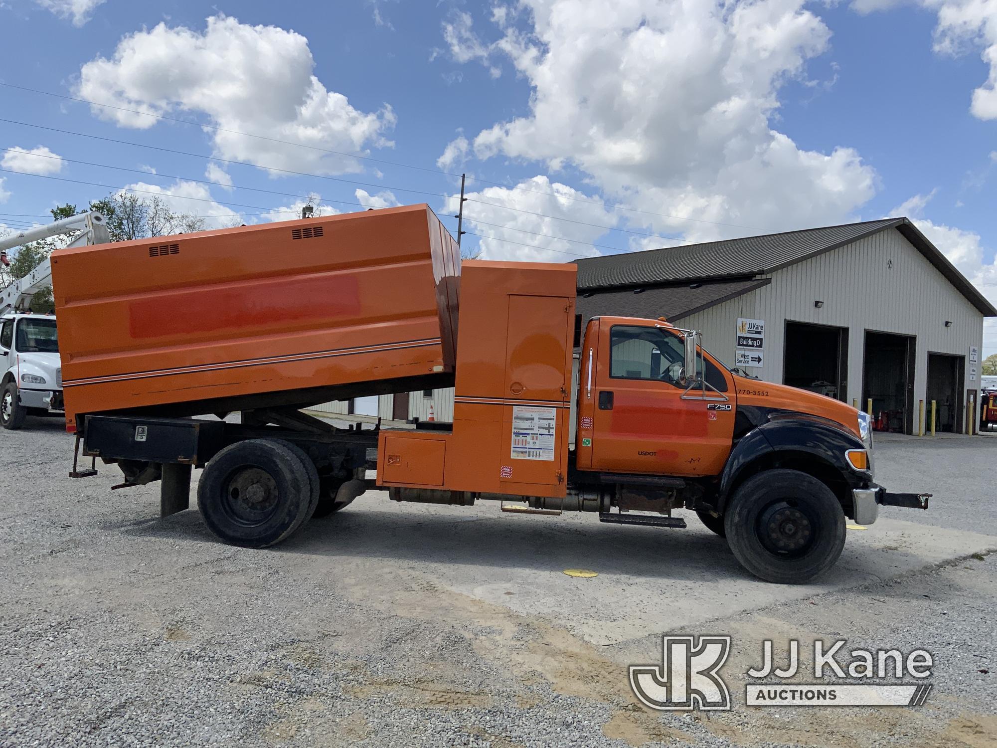 (Fort Wayne, IN) 2013 Ford F750 Chipper Dump Truck Runs, Moves & Operates) (PTO Cable Partially Seiz