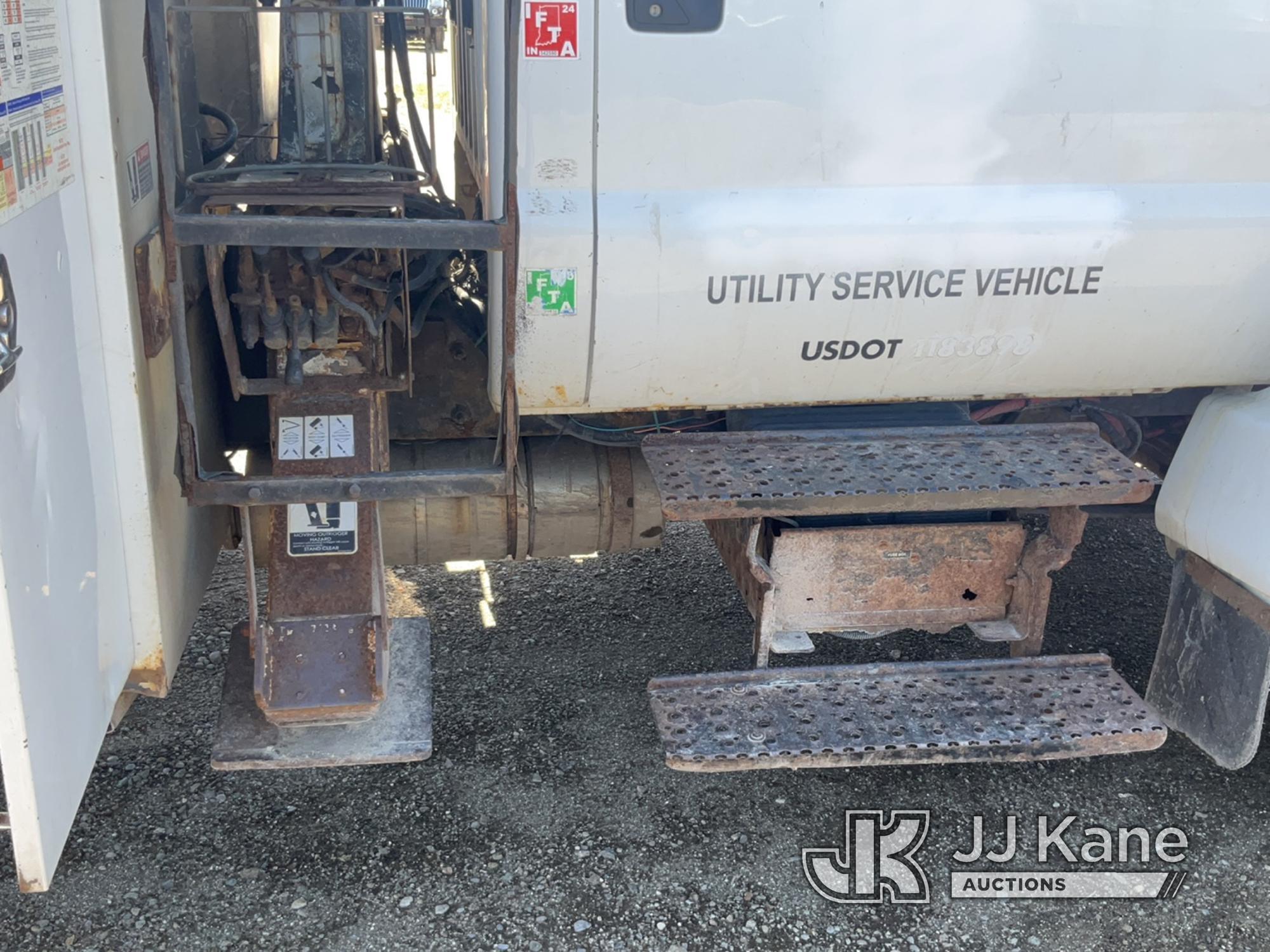 (Charlotte, MI) Altec LR756, Over-Center Bucket Truck mounted behind cab on 2013 Ford F750 Chipper D